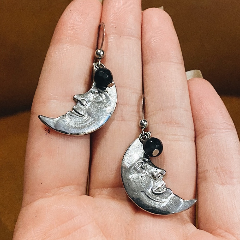 Vintage Man in the Moon Crescent Moon Earrings